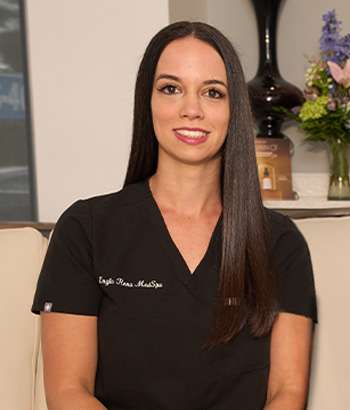Jessica ZelnickMedical Aesthetician